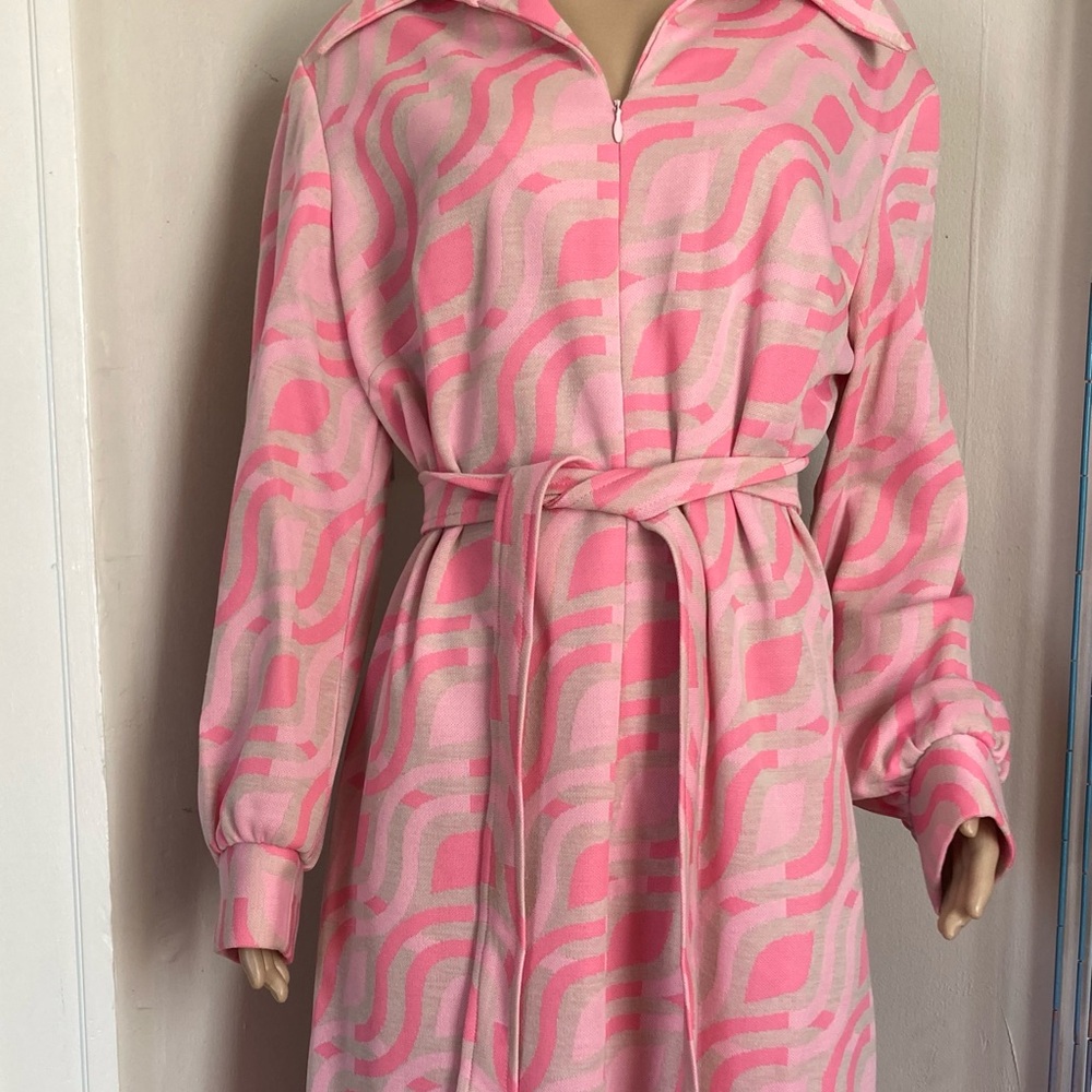 Vintage 1960s-70s Mod GoGo Pink Knit Waist Tie Dress Kay Windsor Size L/XL
